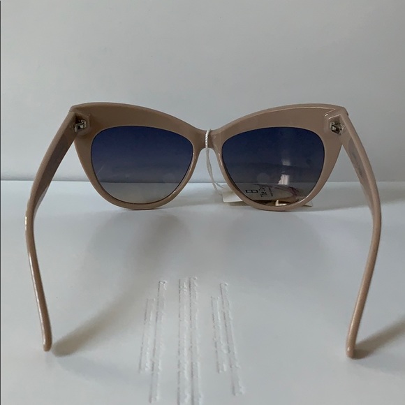 🆕 🆑 SUNGLASSES - Picture 3 of 7